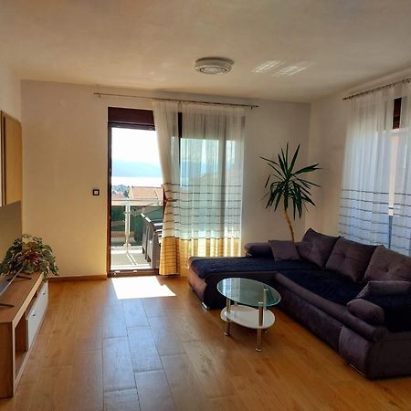 Apartmani Ivana Novi Novi Vinodolski Exterior foto